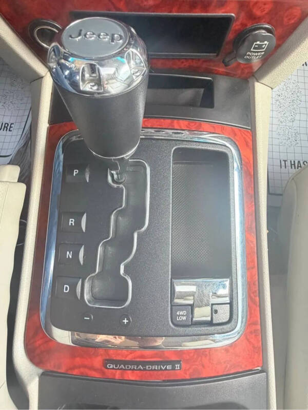 2006 Jeep Commander Limited