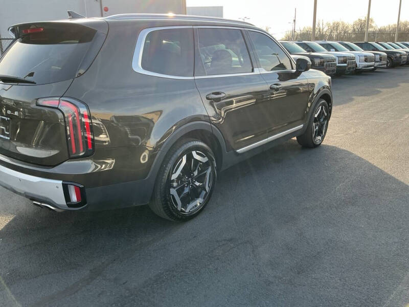 2024 Kia Telluride EX