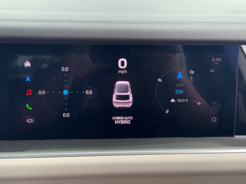 2024 Porsche Cayenne Turbo E-Hybrid Coupe