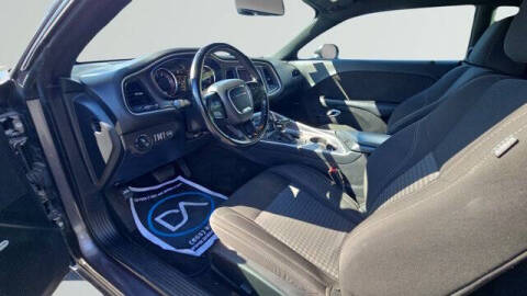 2022 Dodge Challenger SXT