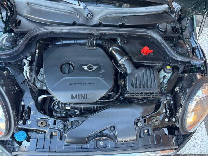 2017 MINI Hardtop 4 Door Cooper