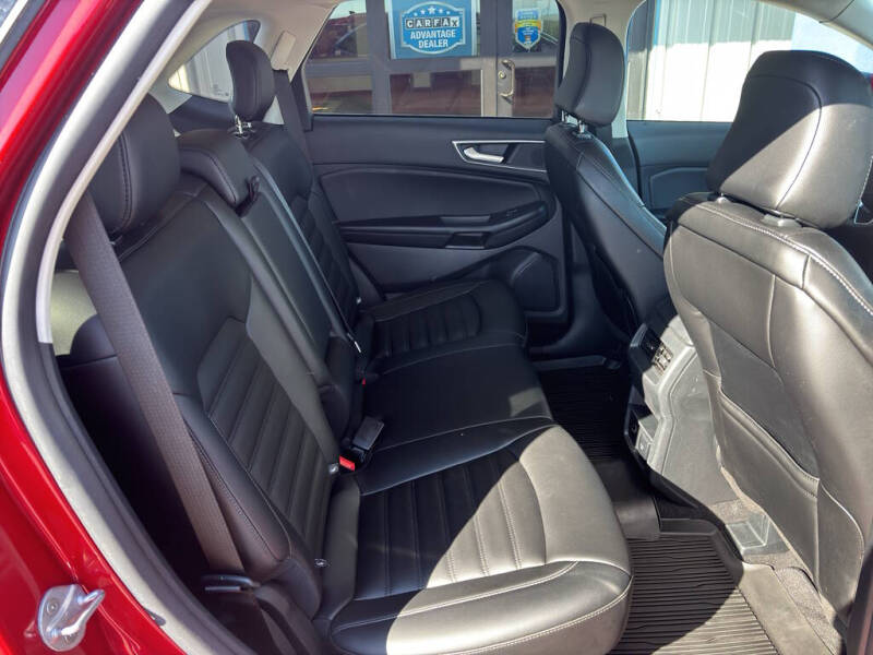 2022 Ford Edge SEL