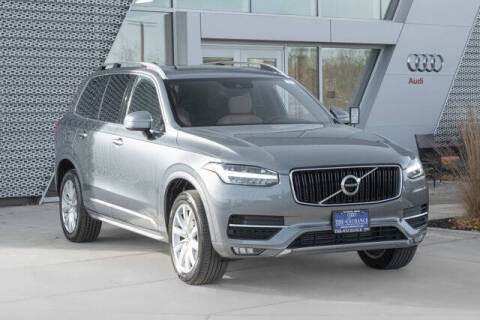 2019 Volvo XC90 T6 Momentum