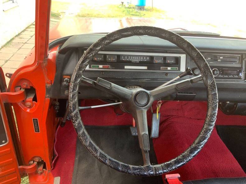 1969 Dodge D200 Pickup