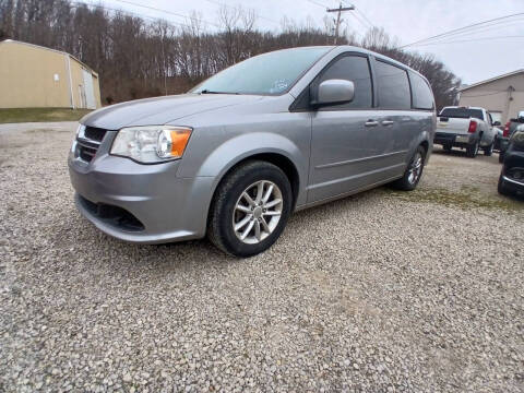 2014 Dodge Grand Caravan for sale at Court House Cars, LLC in Chillicothe OH