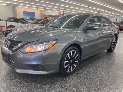 2018 Nissan Altima for sale at Dixie Motors in Fairfield OH