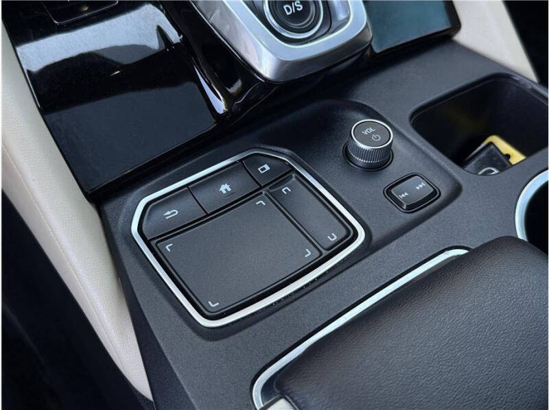 2022 Acura MDX w/Tech