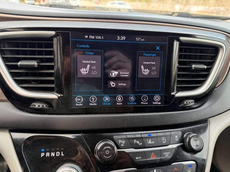 2018 Chrysler Pacifica Touring L