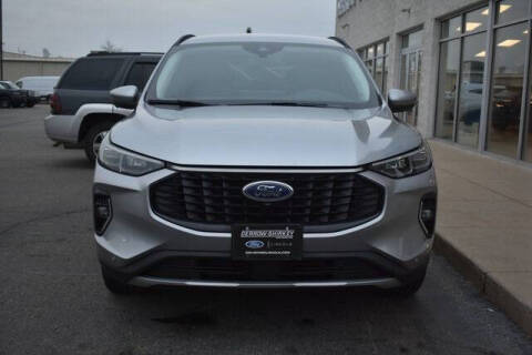 2023 Ford Escape Platinum