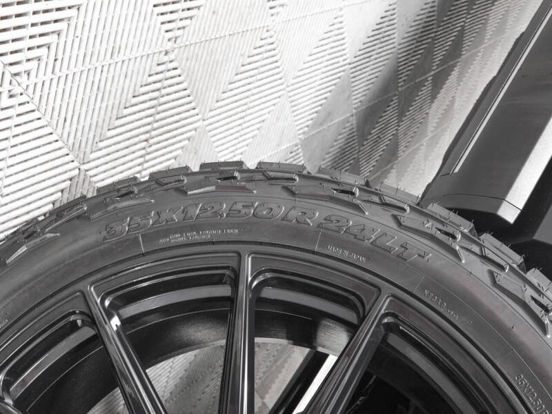 2026 Cadillac Escalade-V ESV