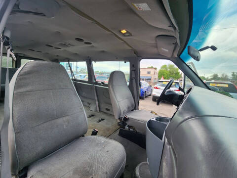 1999 Ford E-350
