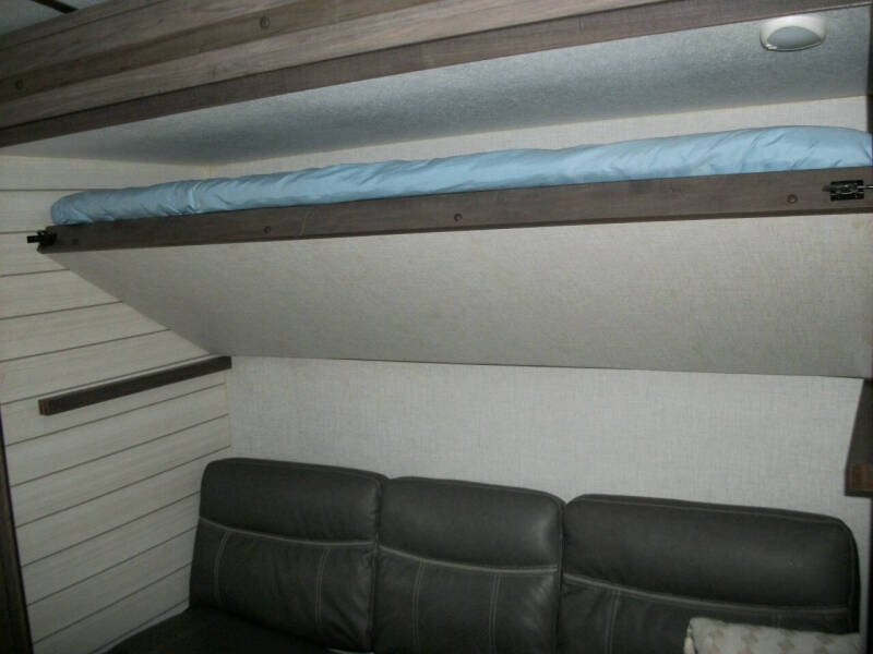 2020 Sunset Trail Ultra lite 331BH