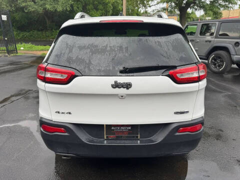 2018 Jeep Cherokee Latitude