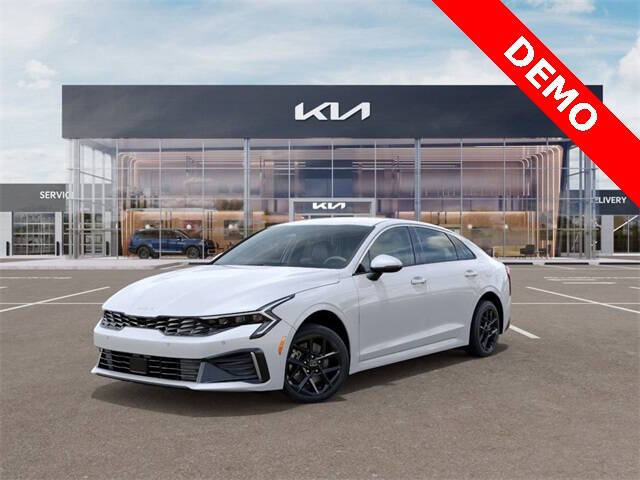 2025 Kia K5 LXS