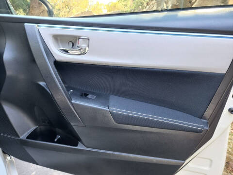 2014 Toyota Corolla LE Plus