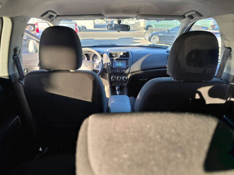 2020 Mitsubishi Outlander Sport ES