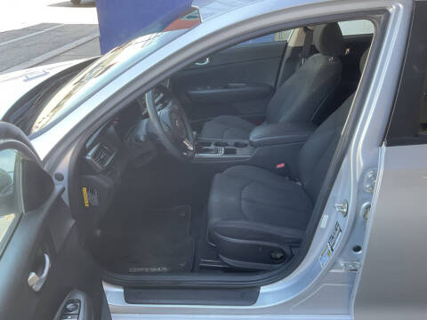 2016 Kia Optima LX