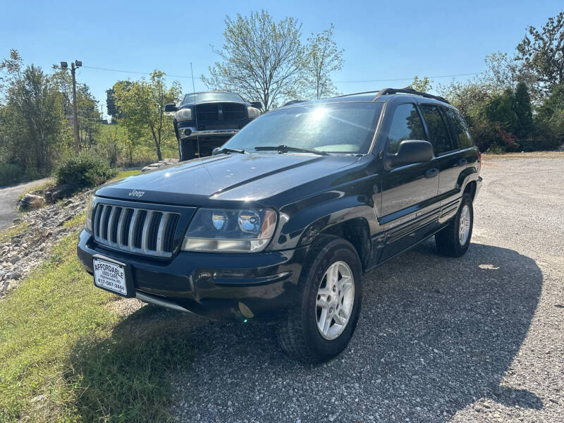 2004 Jeep Grand Cherokee Laredo's photo
