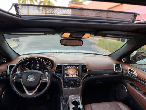 2017 Jeep Grand Cherokee Summit