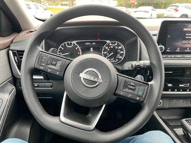 2022 Nissan Rogue SV