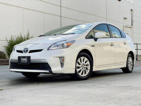2013 Toyota Prius Plug-in Hybrid for sale at New City Auto - Retail Inventory in South El Monte CA