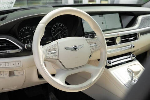 2022 Genesis G90