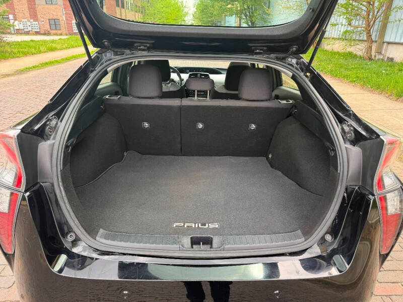 2018 Toyota Prius One