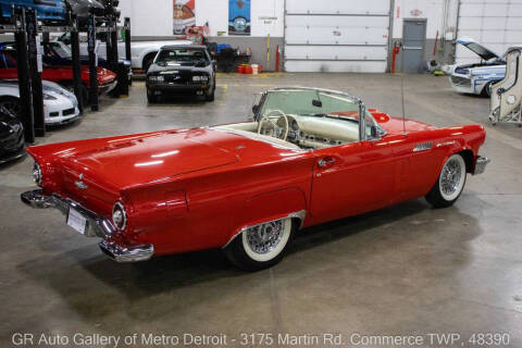 1957 Ford Thunderbird