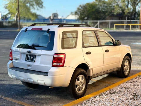 2011 Ford Escape XLS