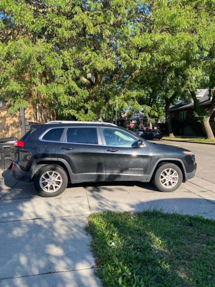 2014 Jeep Cherokee for sale at Macks Motor Sales in Chicago, IL