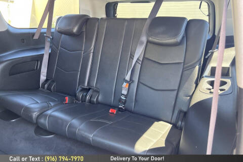 2017 Cadillac Escalade ESV Premium Luxury