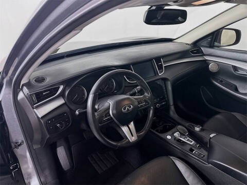 2022 Infiniti QX50 Essential