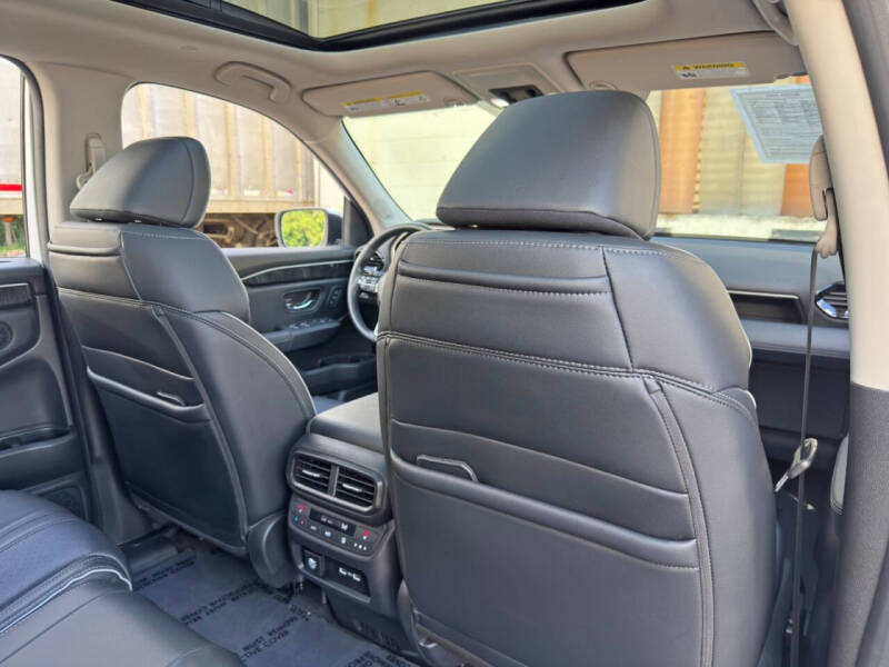 2023 Honda Pilot Elite