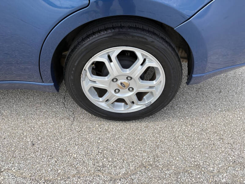 2009 Ford Focus SES