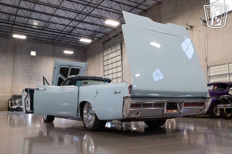 1966 Lincoln Continental