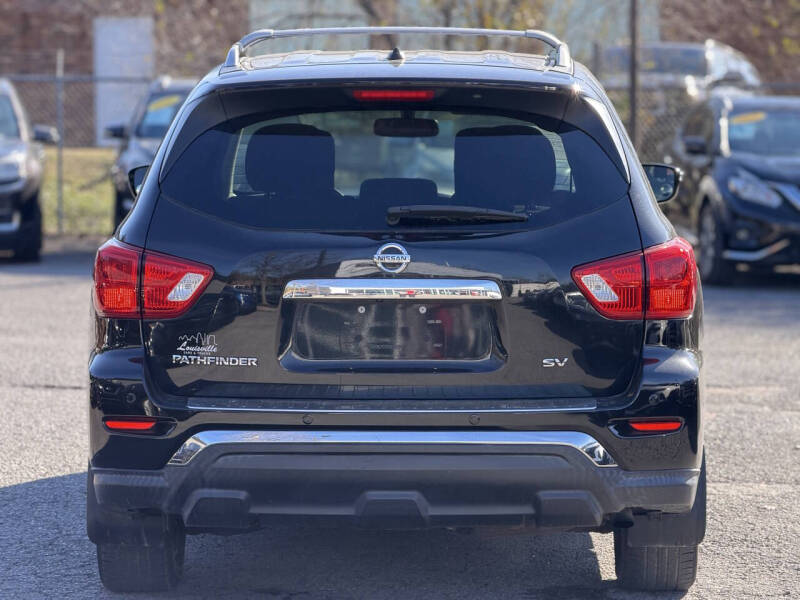 2017 Nissan Pathfinder S