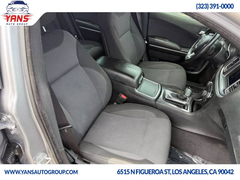 2018 Dodge Charger SXT