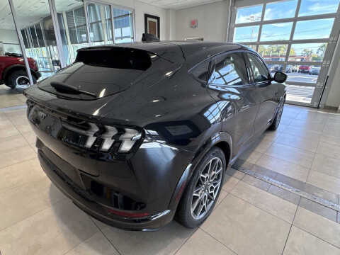 2025 Ford Mustang Mach-E GT