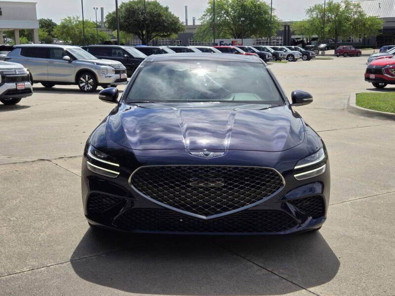 2023 Genesis G70