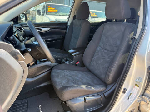 2016 Nissan Rogue S