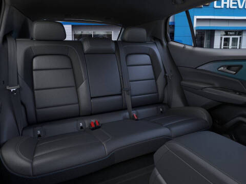 2026 Chevrolet Equinox EV LT 2