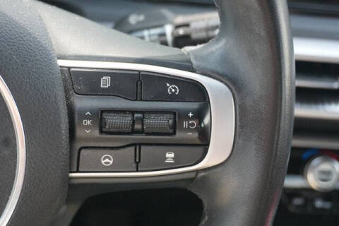 2023 Kia K5