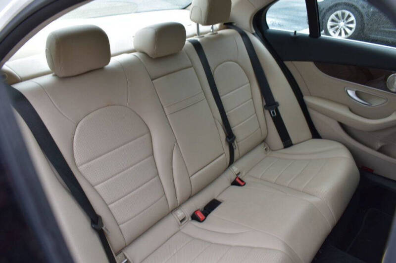 2015 Mercedes-Benz C-Class C 300