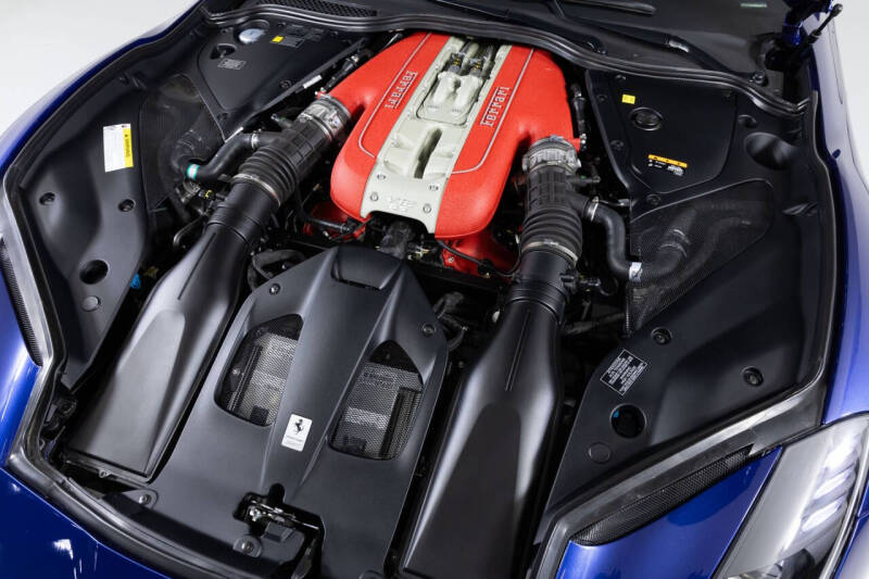 2021 Ferrari 812 GTS