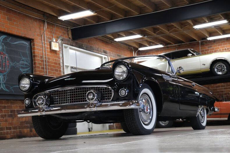 1956 Ford Thunderbird
