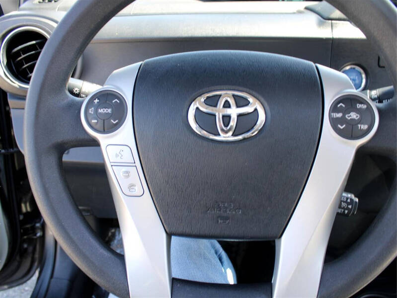 2014 Toyota Prius c