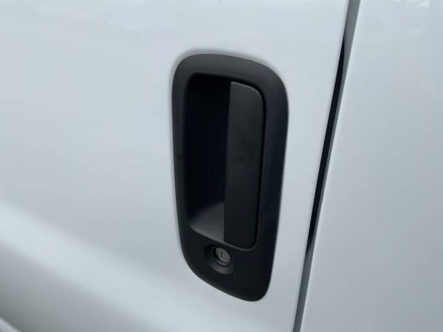 2020 GMC Savana LS 2500