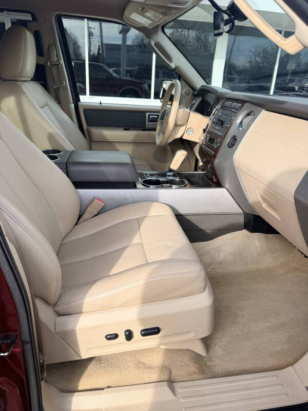 2013 Ford Expedition XLT