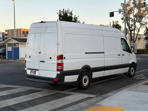 2017 Freightliner Sprinter 2500