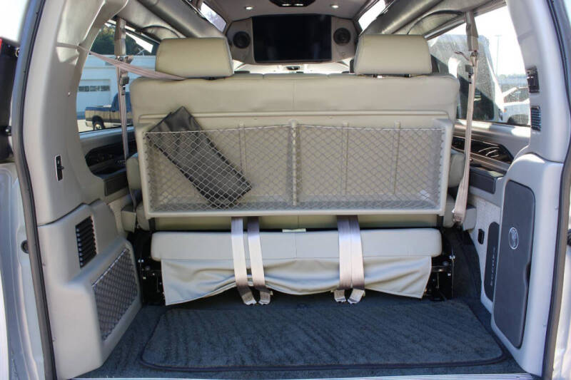 2025 Chevrolet Express 2500